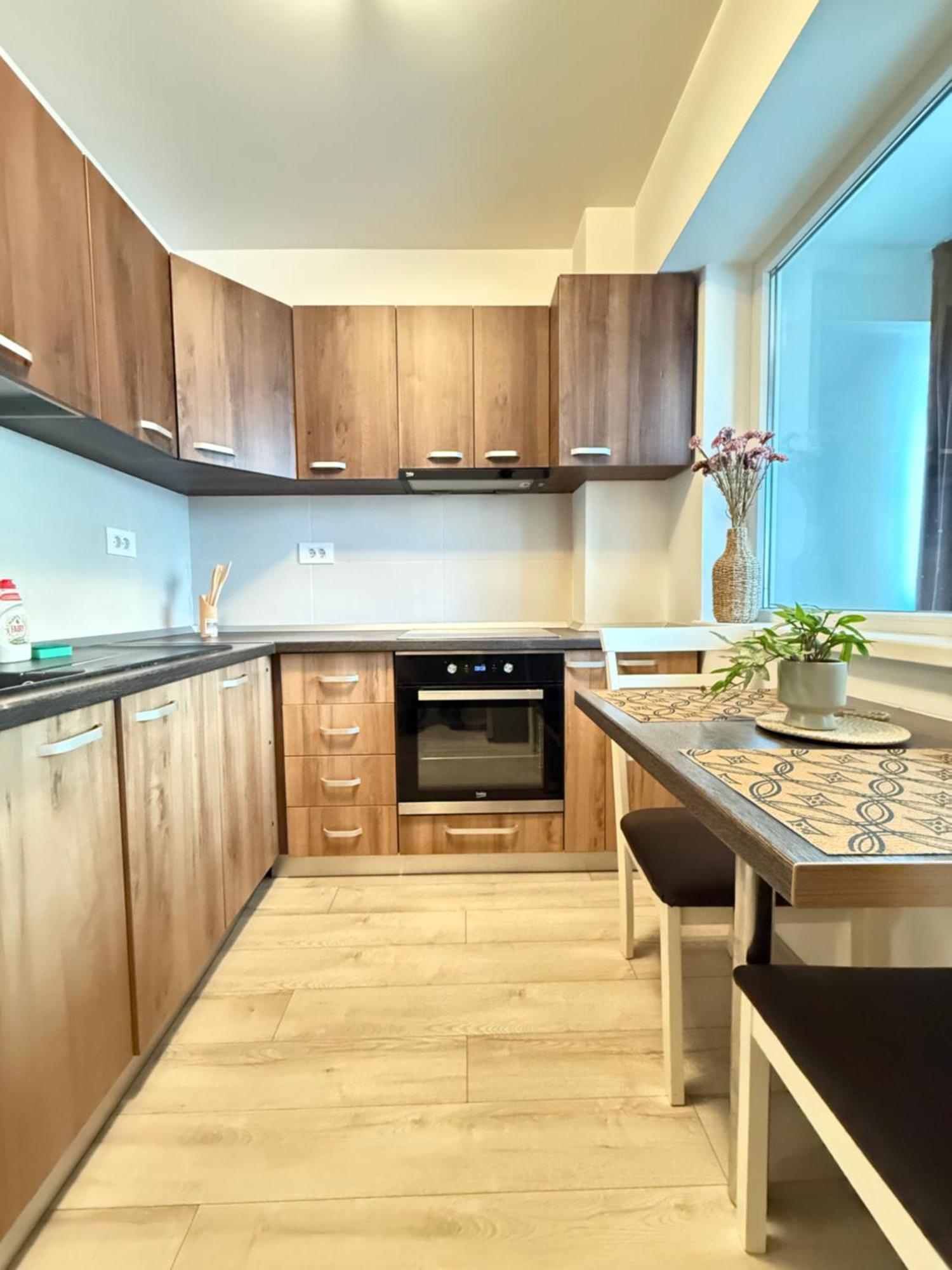 Smart Stay Studio With Free Parking Jassy Zewnętrze zdjęcie